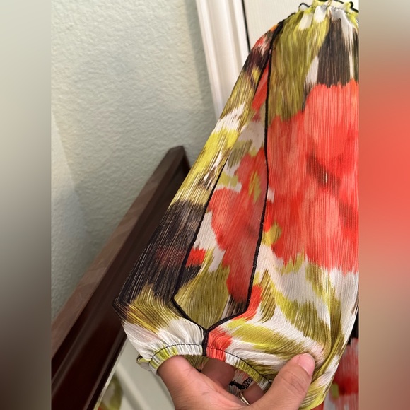 Floral women’s blouse - Picture 6 of 7